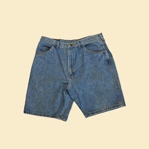 90s USA made denim shorts by Wrangler, size 36 medium wash knee length shorts